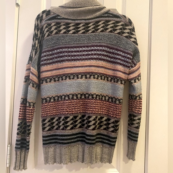 Grey Knit Cardigan Aztec-Style Pattern | Kirra Women’s Size Small - Picture 2 of 6